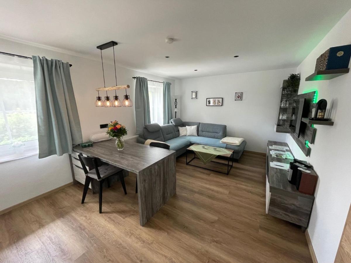 Sun kissed Holiday Home in Drachselsried with Sauna Exterior foto